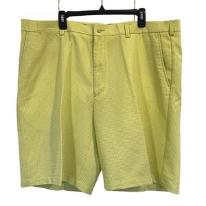 VTG PGA Tour Mens Lime Green Gingham Seersucker Golf Shorts Size 42 Flat Front
